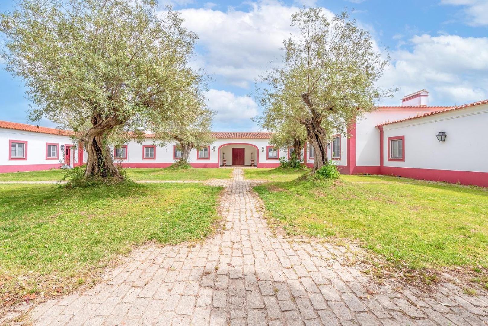 Vila Stunning Mansion In Sao Cristovao Montemor-o-Novo Exteriér fotografie